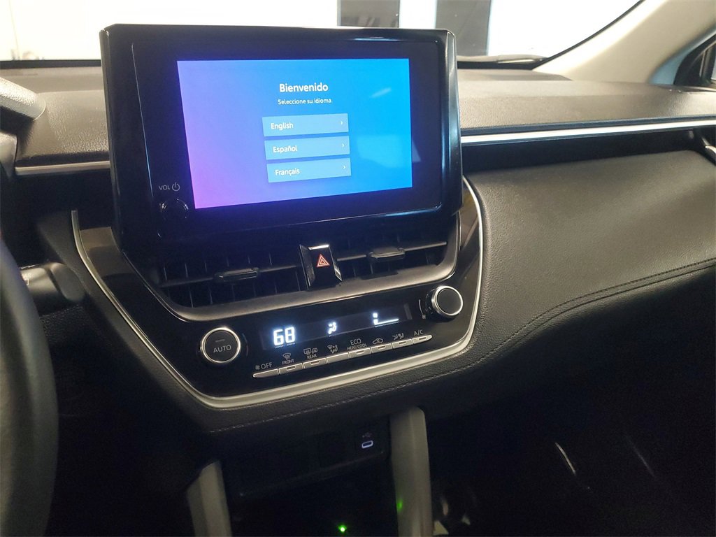 Used 2024 Toyota Corolla Cross LE image 25