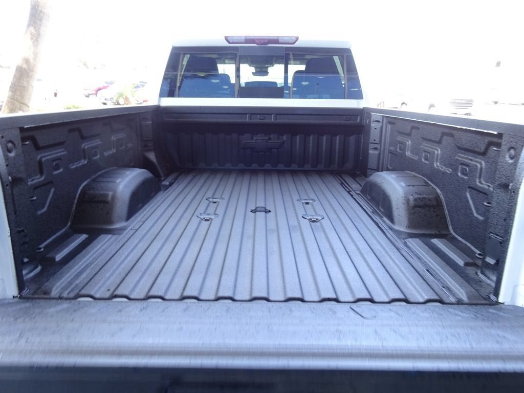 New 2026 Chevrolet Silverado 2500 LTZ w/ LTZ Premium Package AWD/4WD image 7