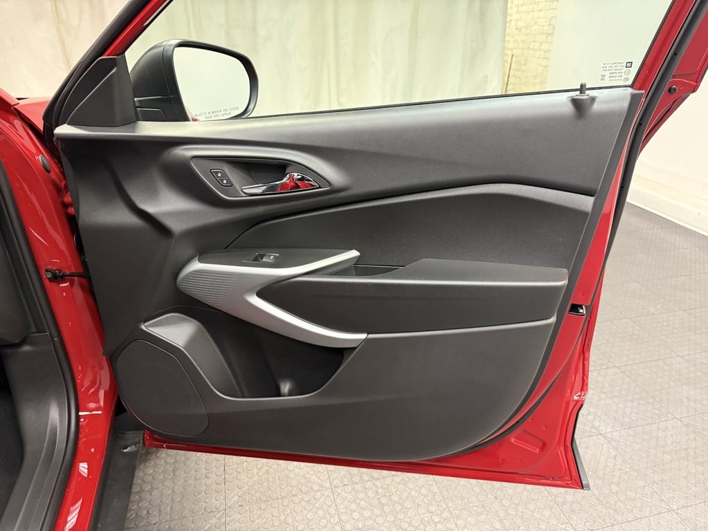 New 2026 Chevrolet Trax LS image 16