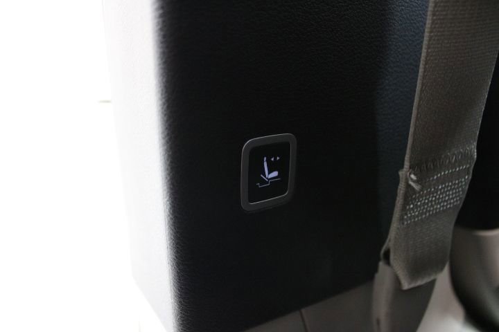 Used 2024 Chrysler Pacifica Touring-L image 52