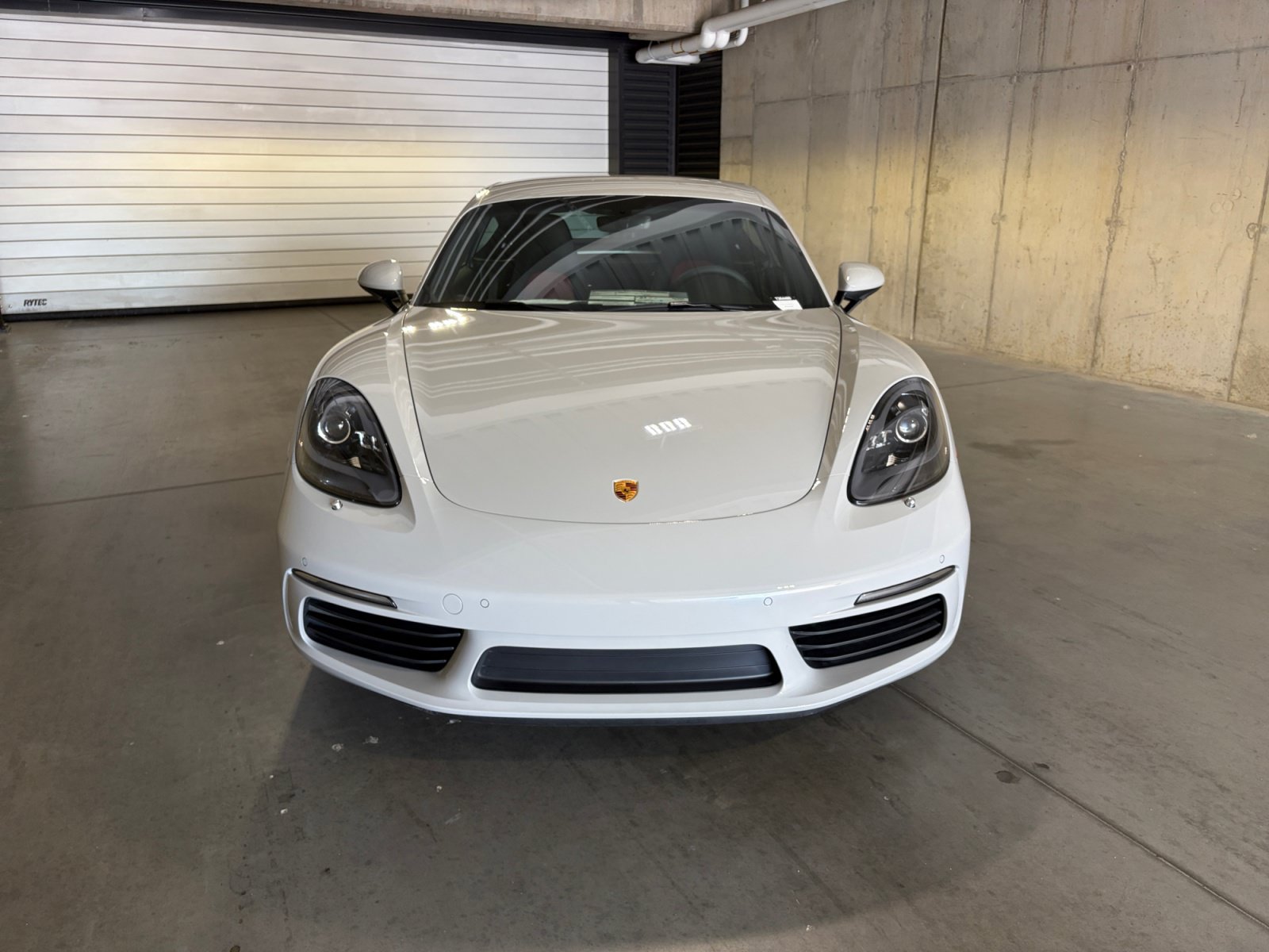 Certified 2024 Porsche 718 Cayman S RWD image 11