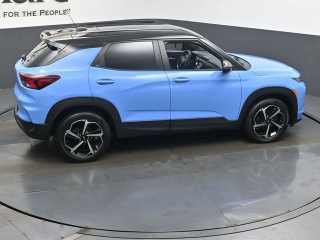 Used 2023 Chevrolet TrailBlazer RS w/ Sun and Liftgate Package image 39