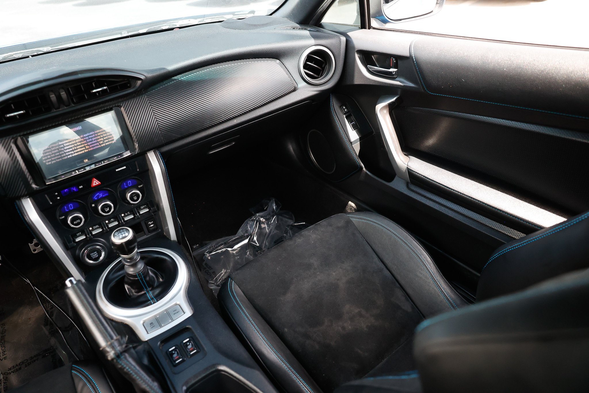 Used 2016 Subaru BRZ Series.HyperBlue RWD image 25