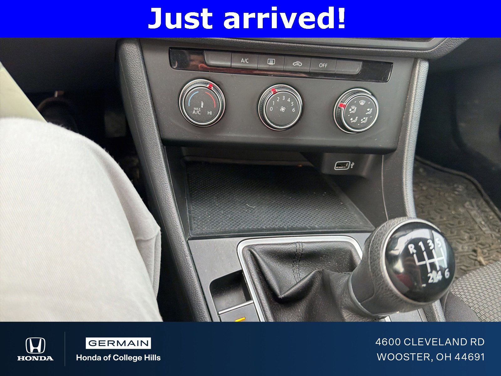 Used 2019 Volkswagen Jetta S w/ Driver Assistance Package image 18