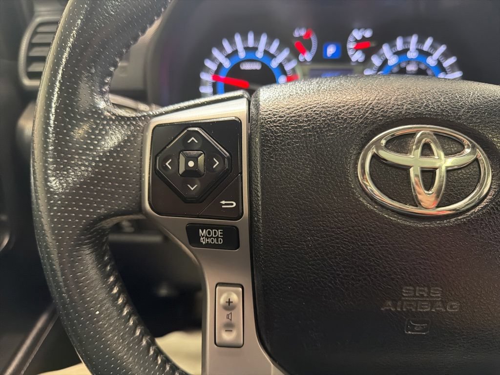 Used 2018 Toyota 4Runner SR5 Premium AWD/4WD image 24