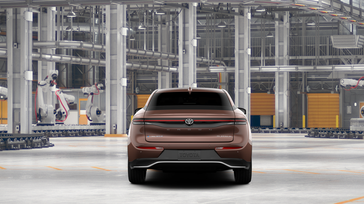 New 2026 Toyota Crown Platinum AWD/4WD image 10