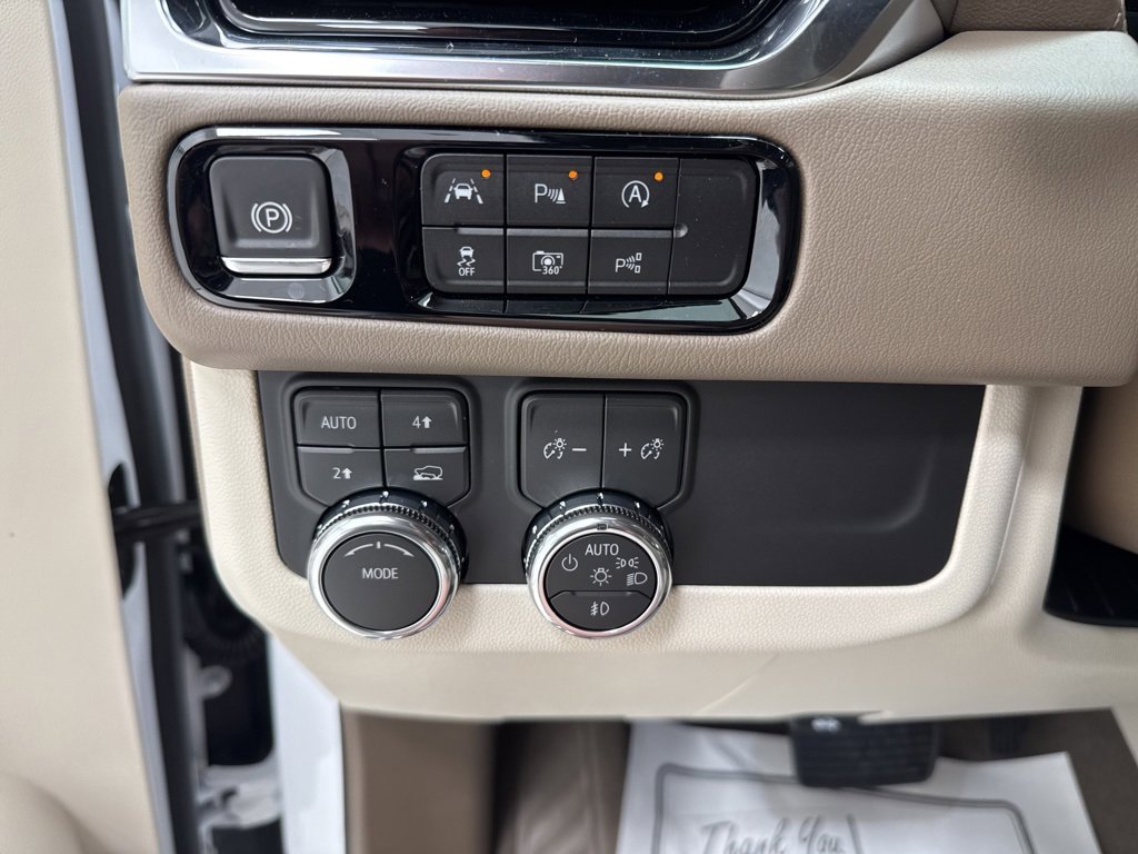 New 2026 GMC Yukon Denali image 26