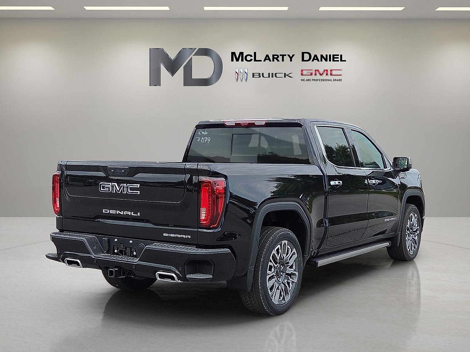 New 2026 GMC Sierra 1500 Denali Ultimate image 5
