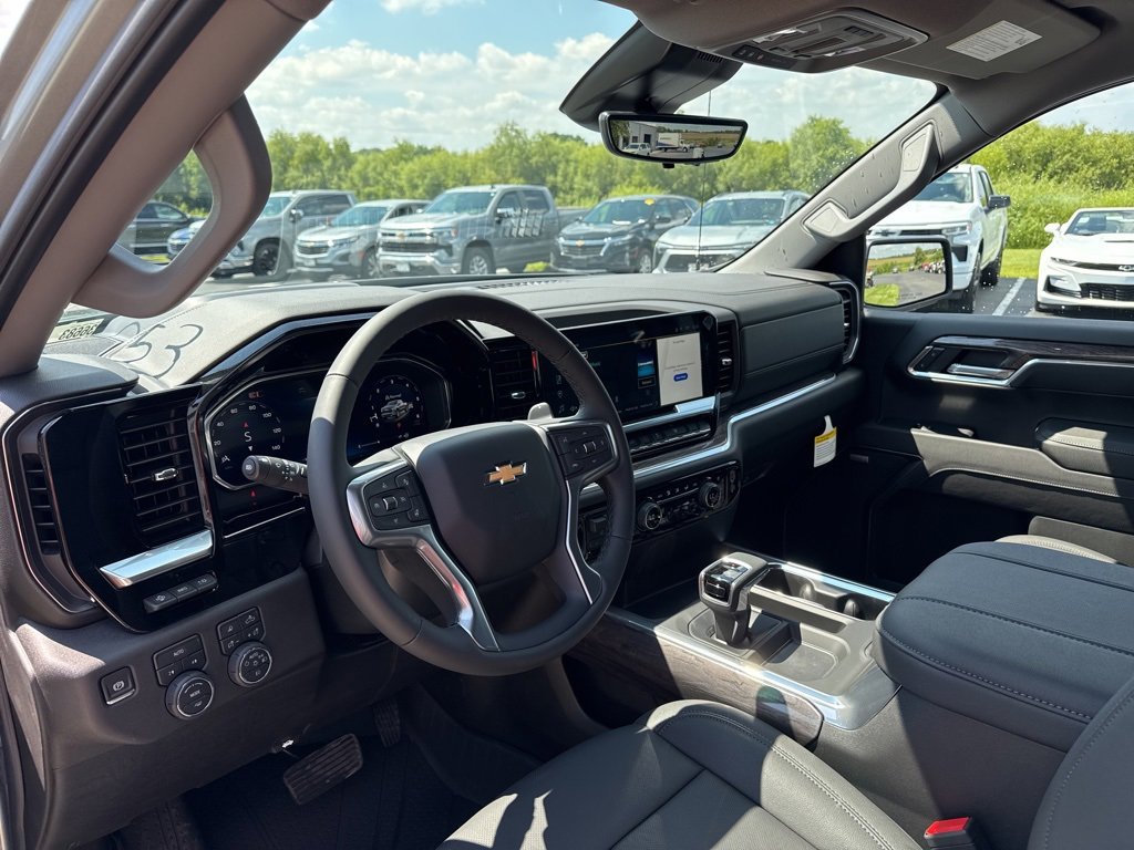 New 2026 Chevrolet Silverado 1500 LTZ w/ Technology Package image 15