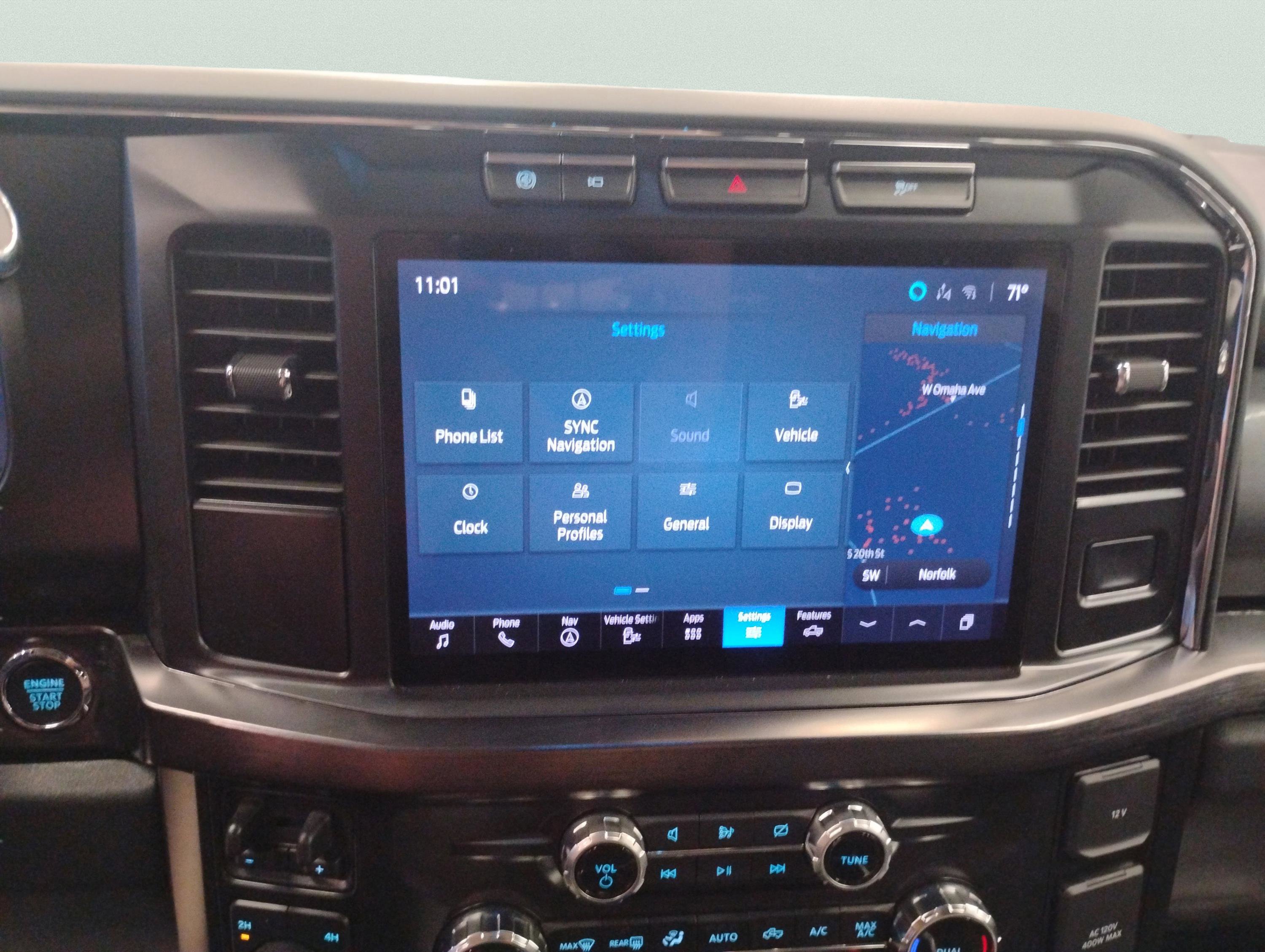 Used 2024 Ford F250 Lariat w/ Chrome Package image 20