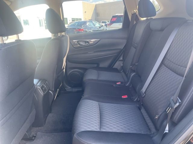 Certified 2019 Nissan Rogue SV w/ Premium Package image 21