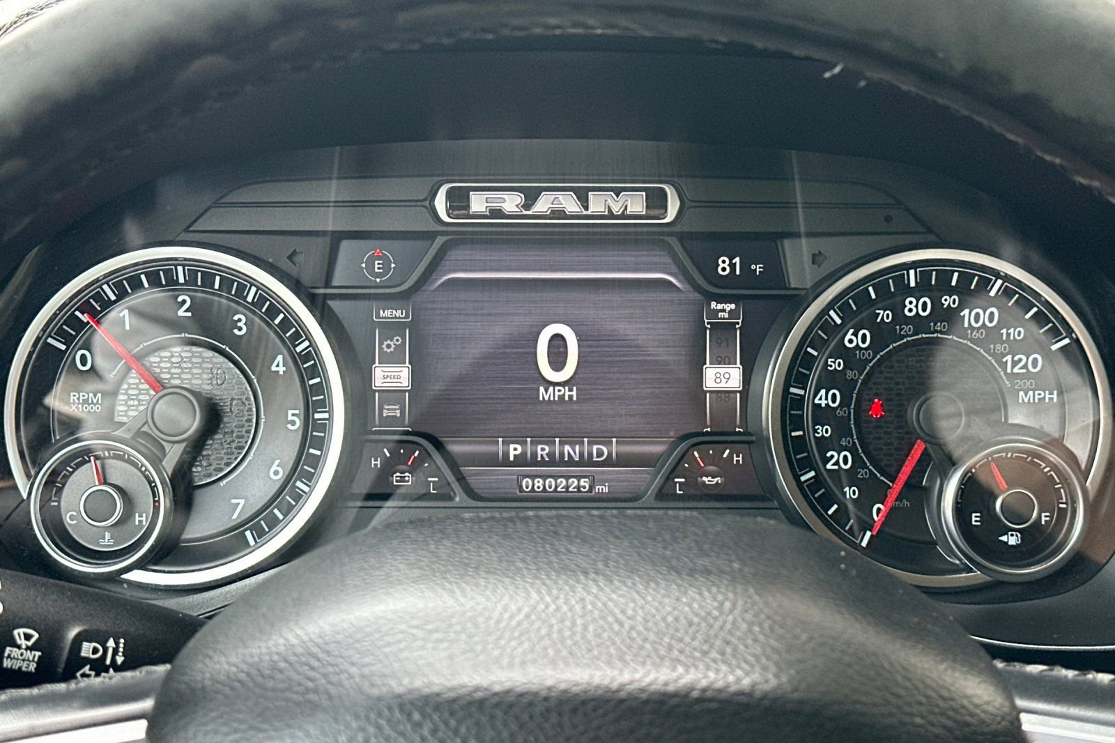 Used 2019 RAM 1500 Laramie RWD image 32