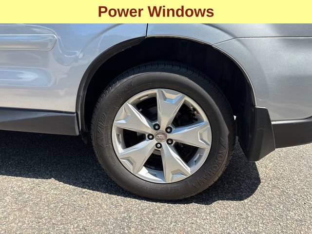 Used 2015 Subaru Forester 2.5i Premium w/ All-Weather Package AWD/4WD image 9