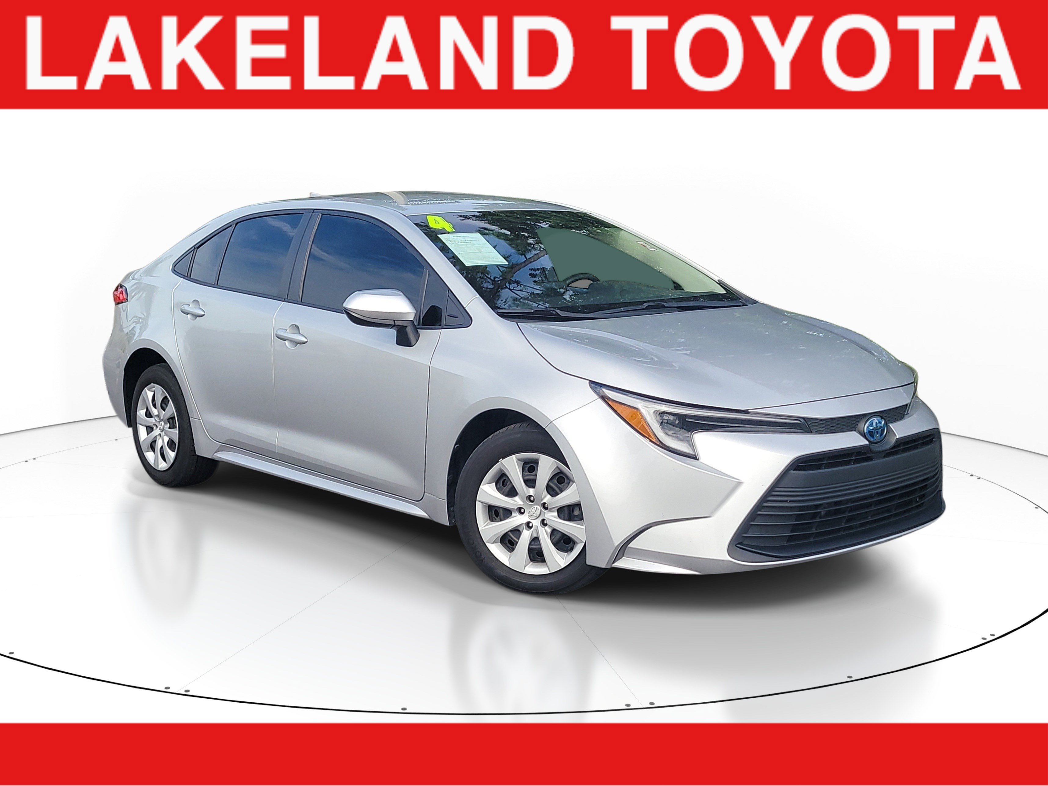 Certified 2024 Toyota Corolla LE FWD image 1