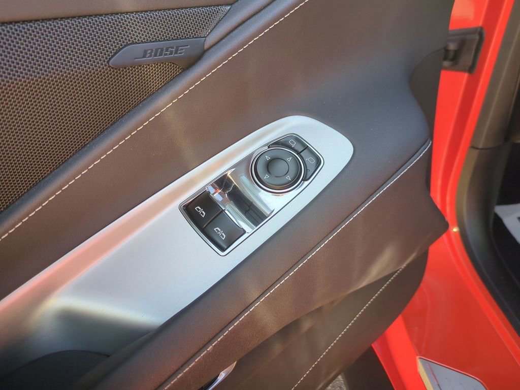 Used 2021 Chevrolet Corvette Stingray Coupe w/ Z51 Performance Package image 13