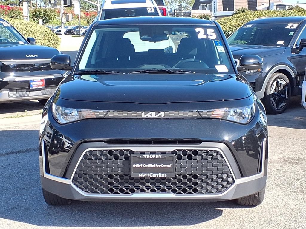 Certified 2025 Kia Soul S FWD image 2