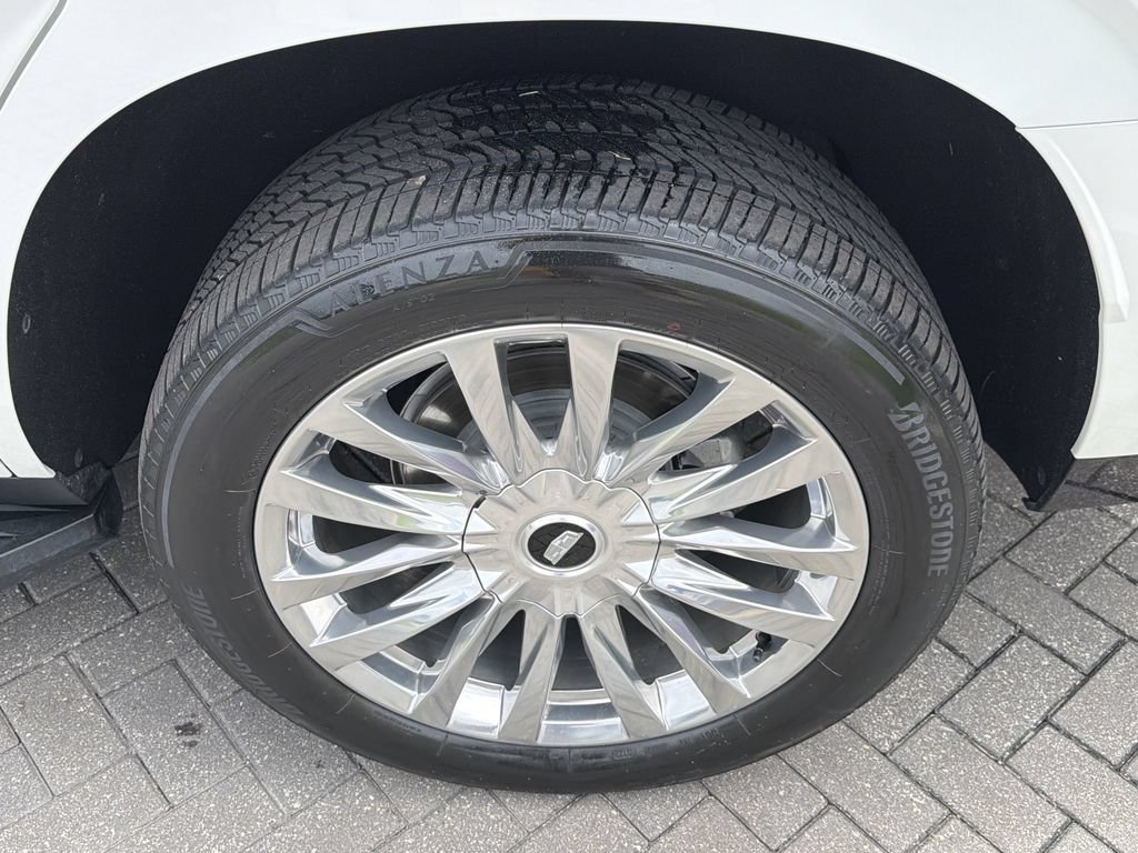 Certified 2023 Cadillac Escalade Premium Luxury RWD image 12