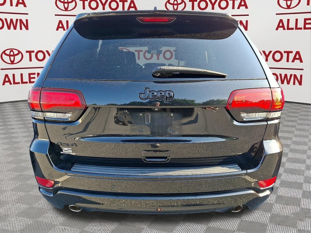 Used 2015 Jeep Grand Cherokee Altitude AWD/4WD image 6