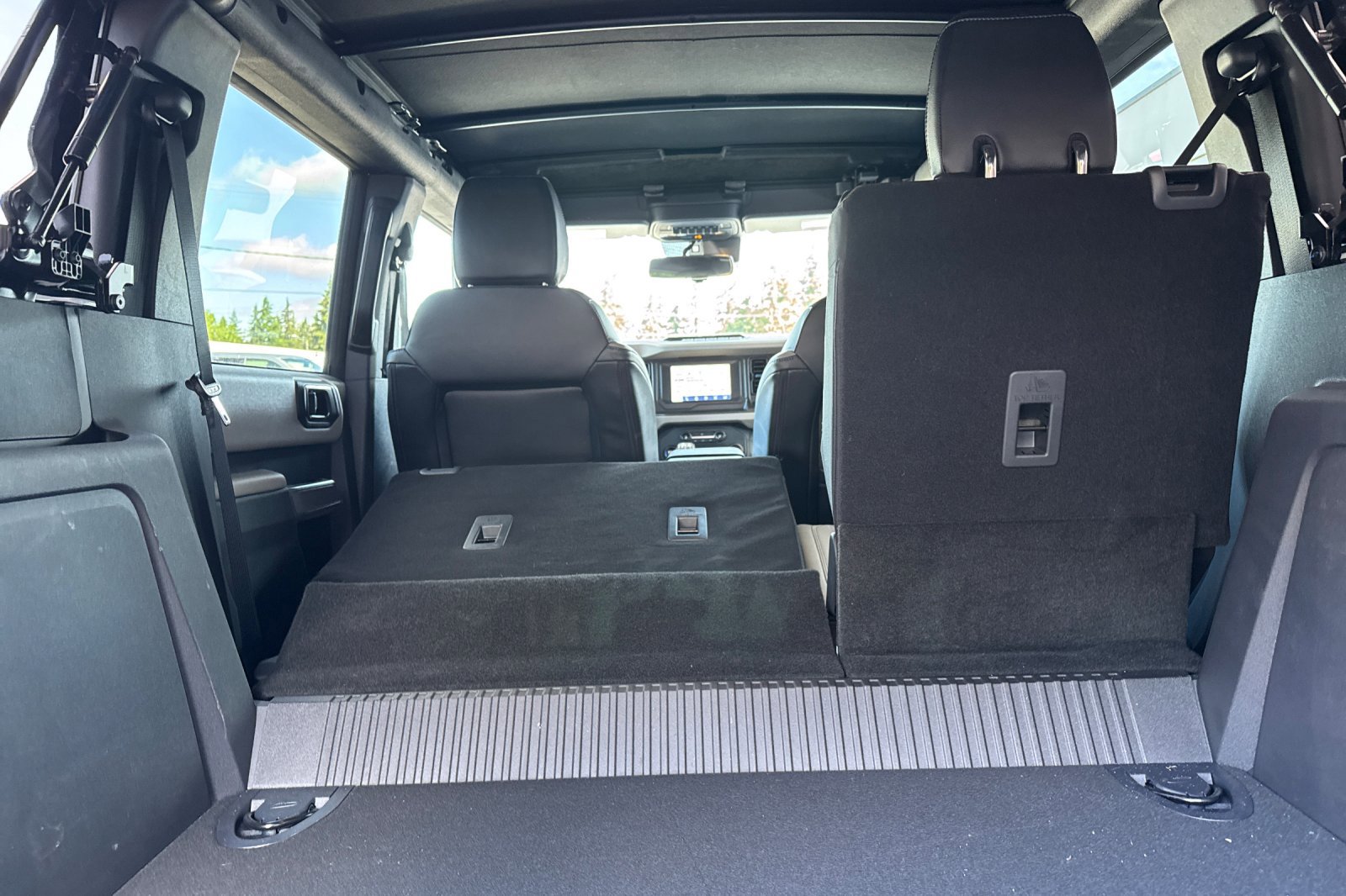 Certified 2023 Ford Bronco Wildtrak AWD/4WD image 15