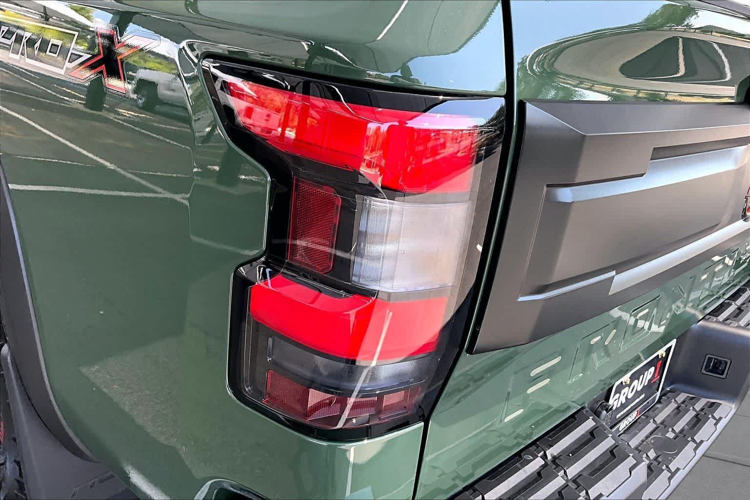 New 2026 Nissan Frontier Pro-X w/ Pro-X Convenience Package RWD image 14