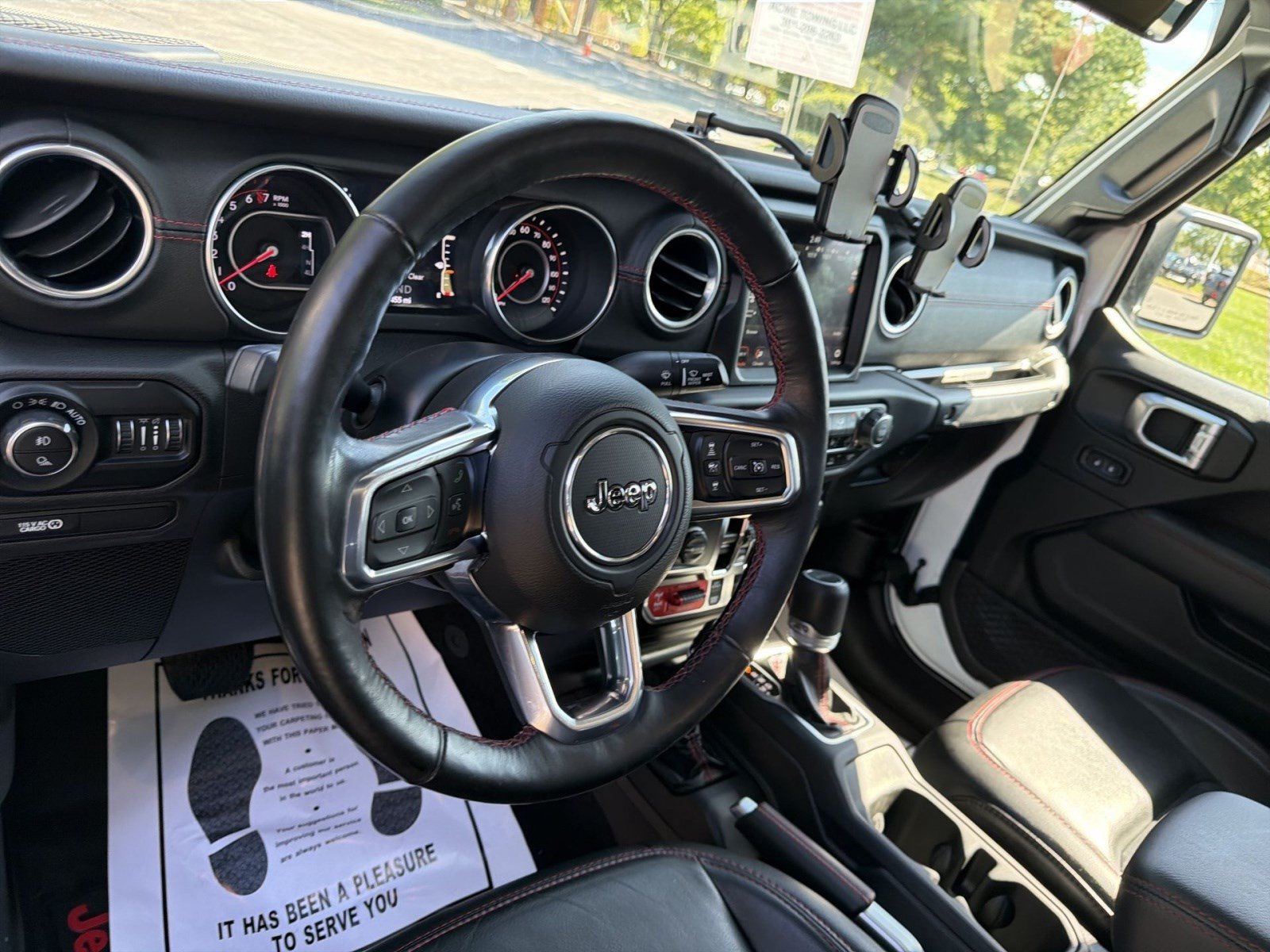 Used 2020 Jeep Gladiator Rubicon AWD/4WD image 23