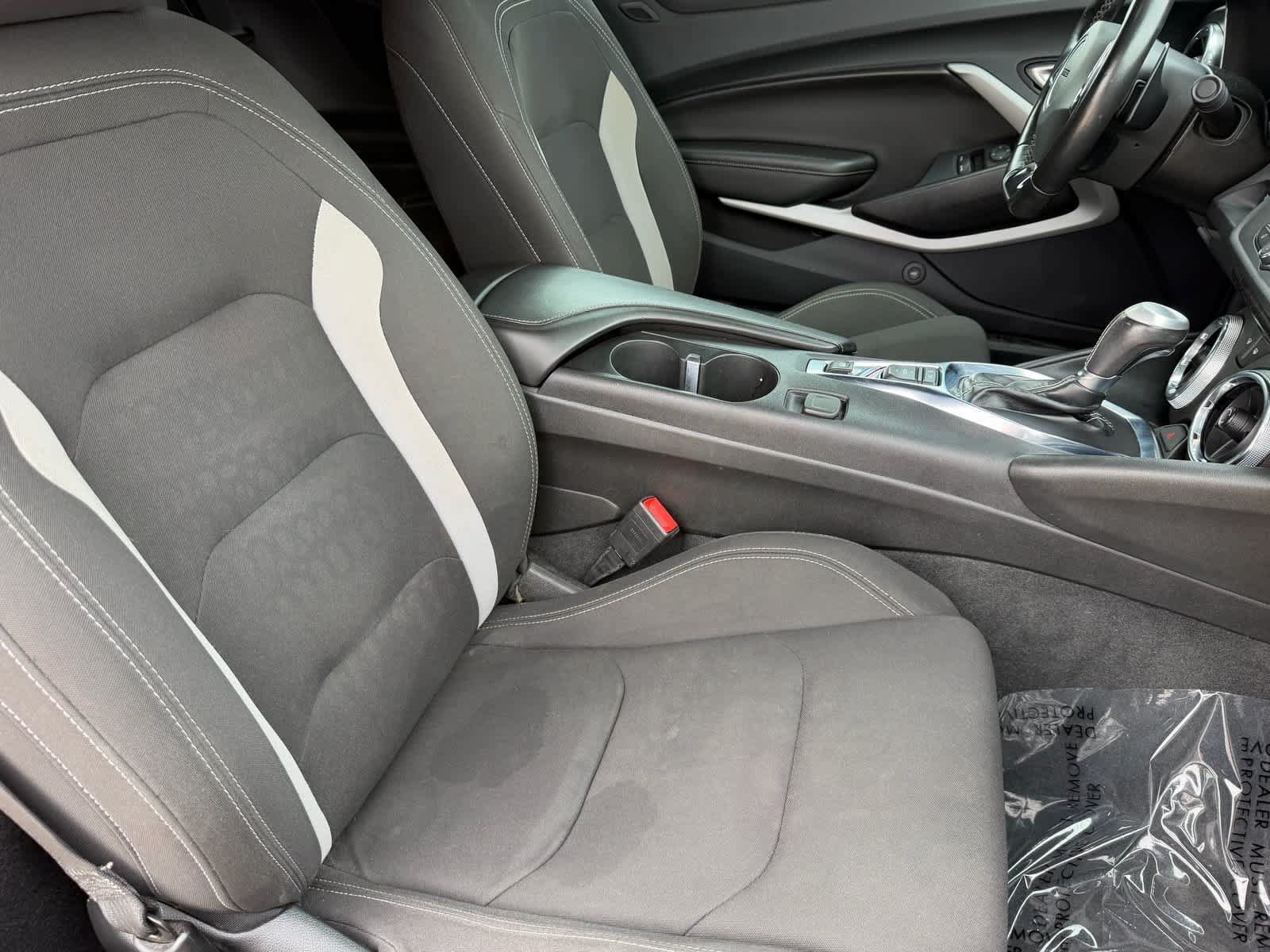 Used 2023 Chevrolet Camaro LT RWD image 11
