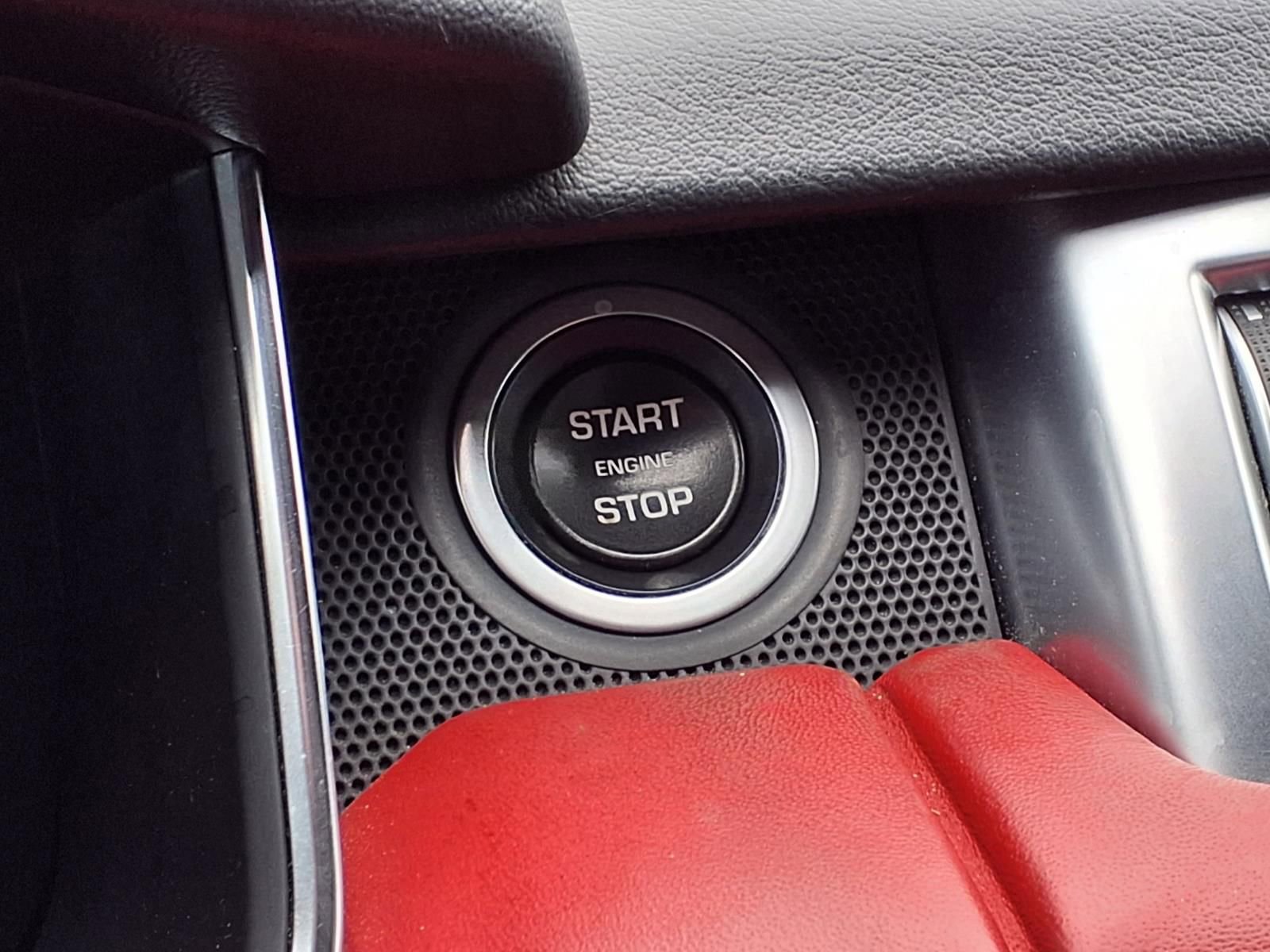 Used 2019 Land Rover Range Rover Sport Supercharged AWD/4WD image 23