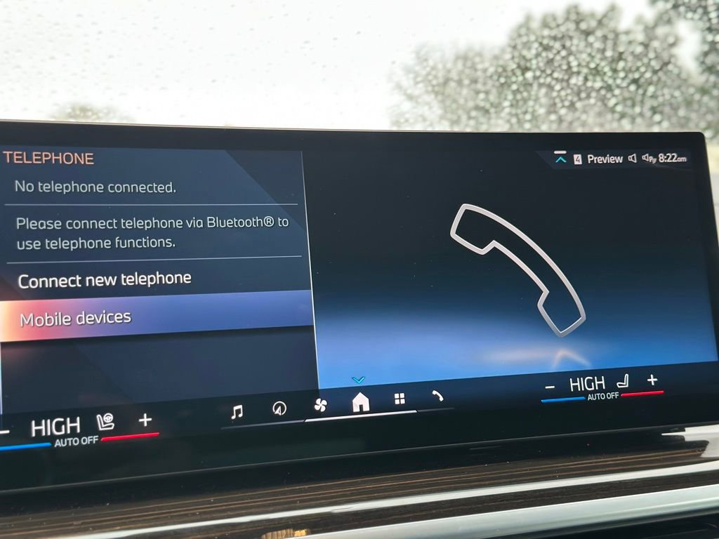 Certified 2025 BMW X7 xDrive40i w/ M Sport Package image 38