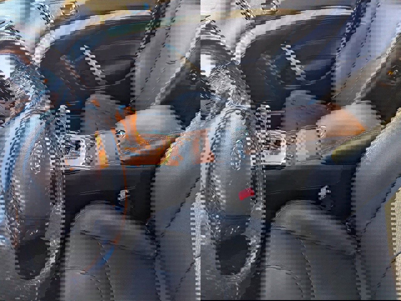 Used 2015 INFINITI Q60 Journey w/ Premium Package image 16