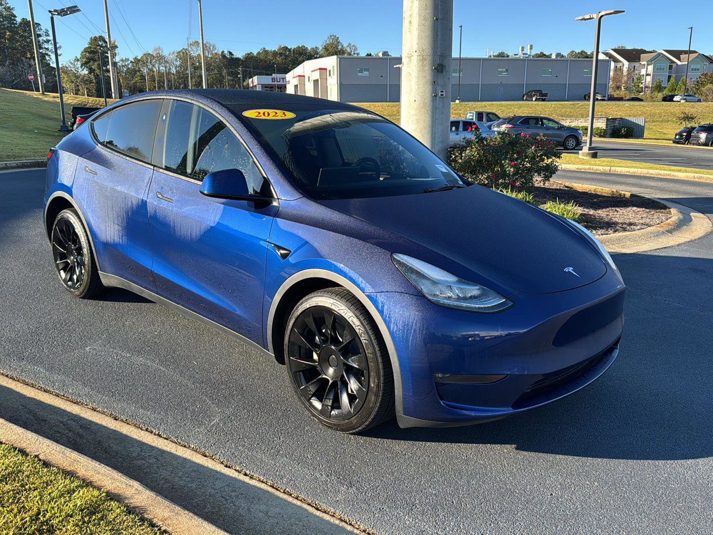 Used 2023 Tesla Model Y Long Range image 5