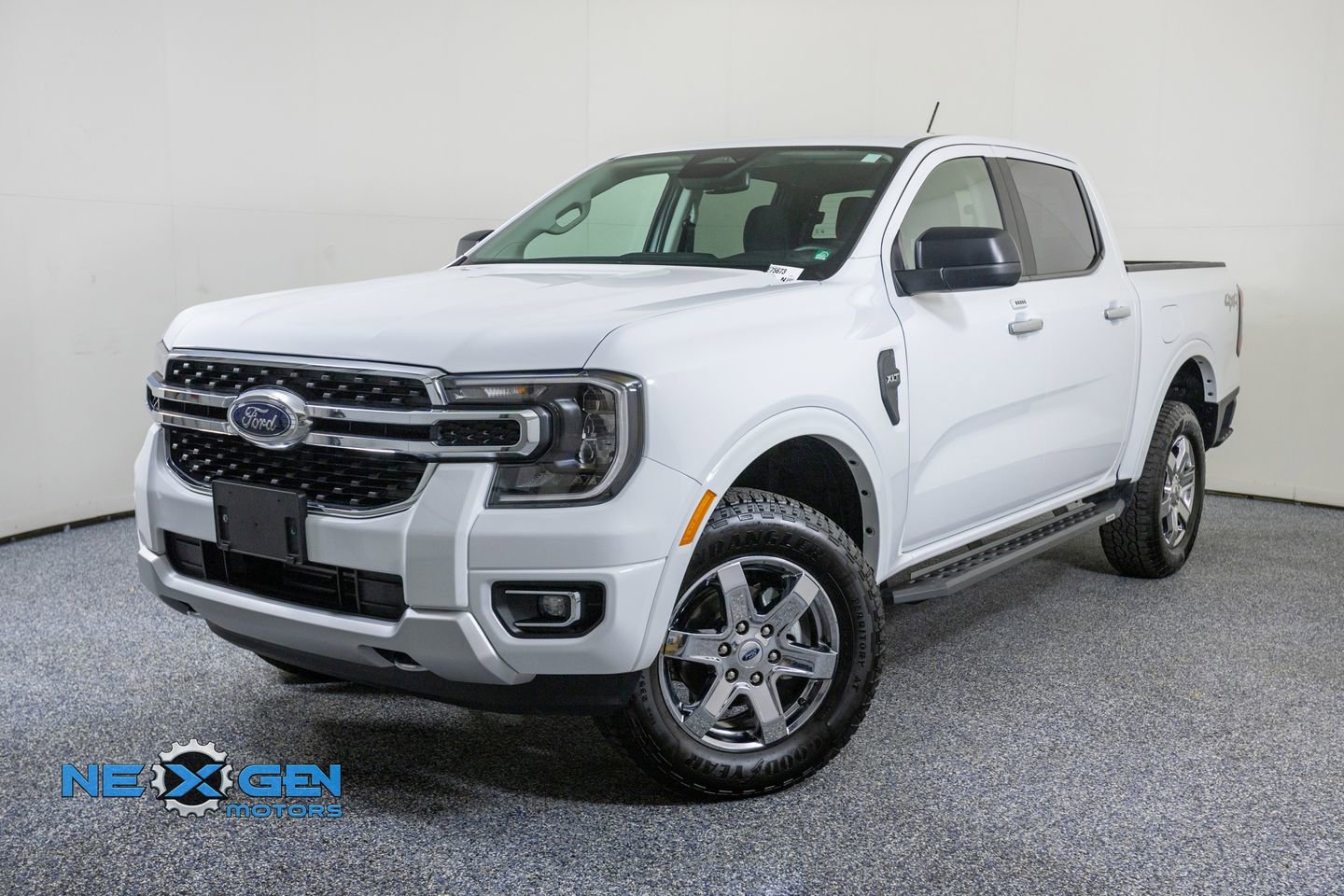 Used 2024 Ford Ranger XLT w/ Trailer Tow Package AWD/4WD image 3