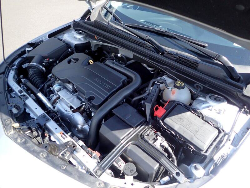 Used 2020 Chevrolet Malibu LT image 22