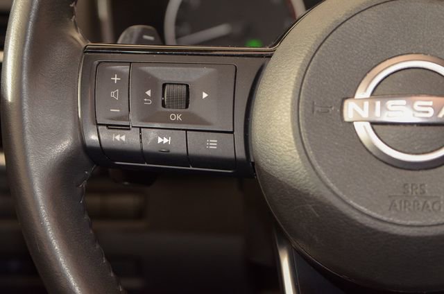 Used 2023 Nissan Rogue SL image 24