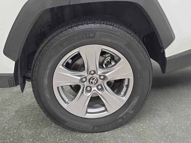 Certified 2025 Toyota RAV4 XLE AWD/4WD image 29