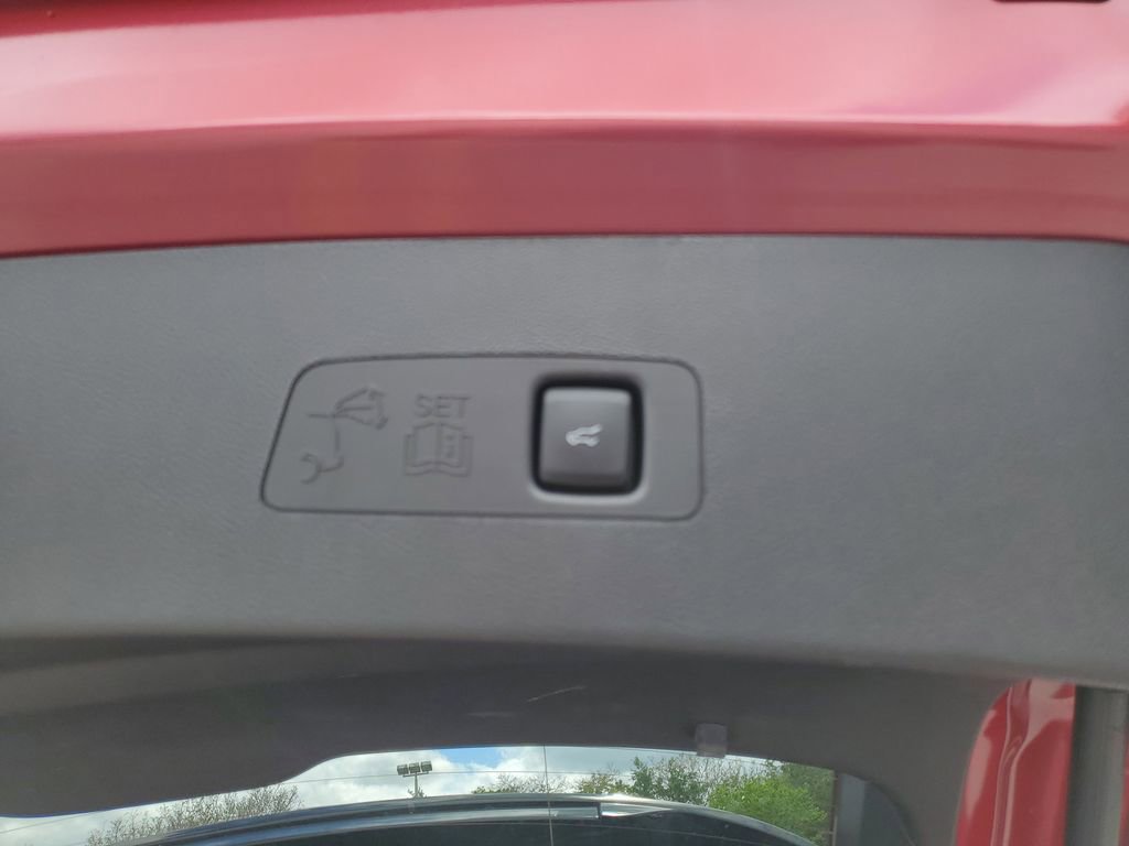 Used 2023 Lincoln Corsair Reserve image 7