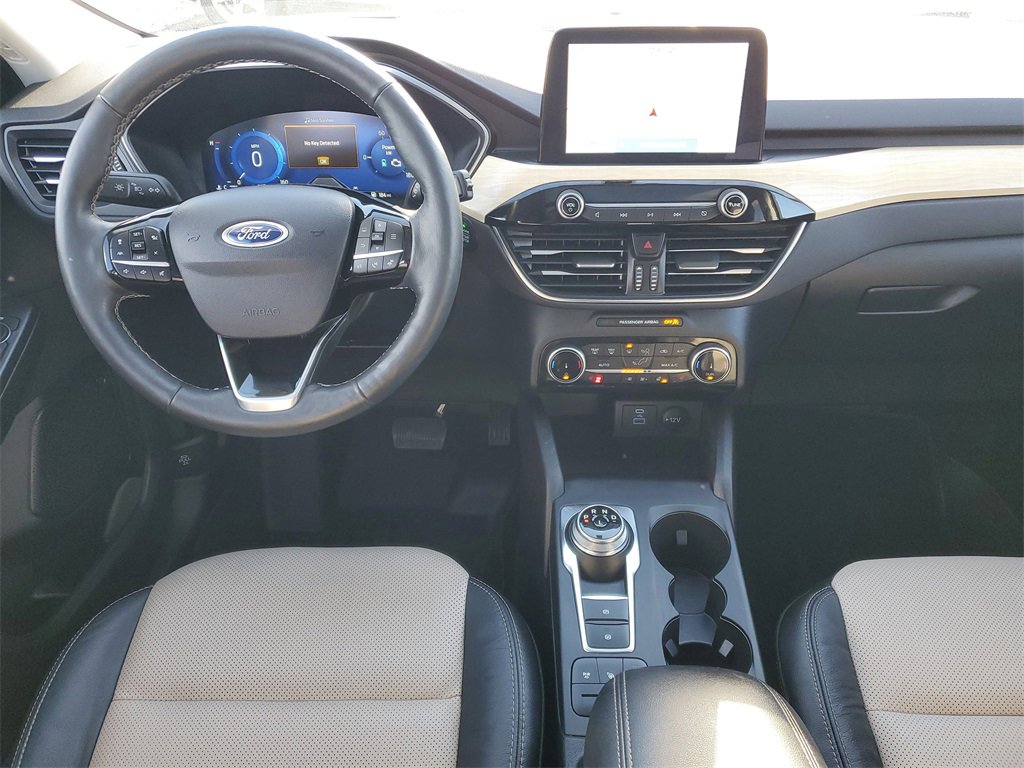 Used 2022 Ford Escape Titanium w/ Titanium Elite Package image 25