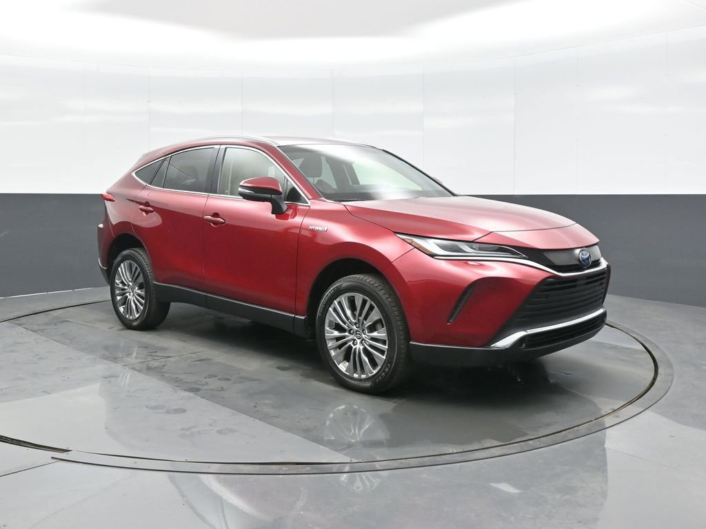 Used 2021 Toyota Venza XLE w/ Softex Package image 1