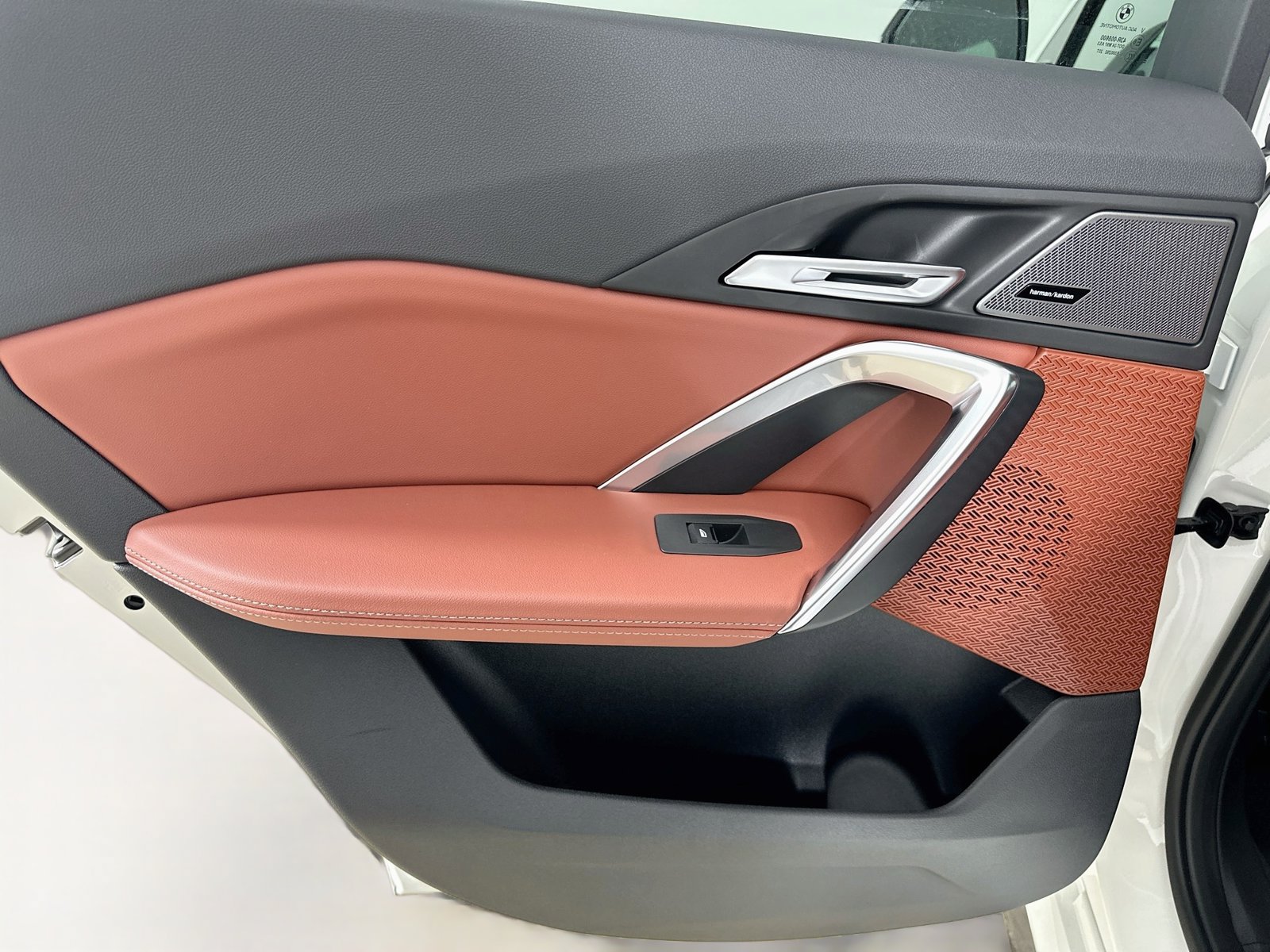 New 2027 BMW X1 xDrive28i AWD/4WD image 34