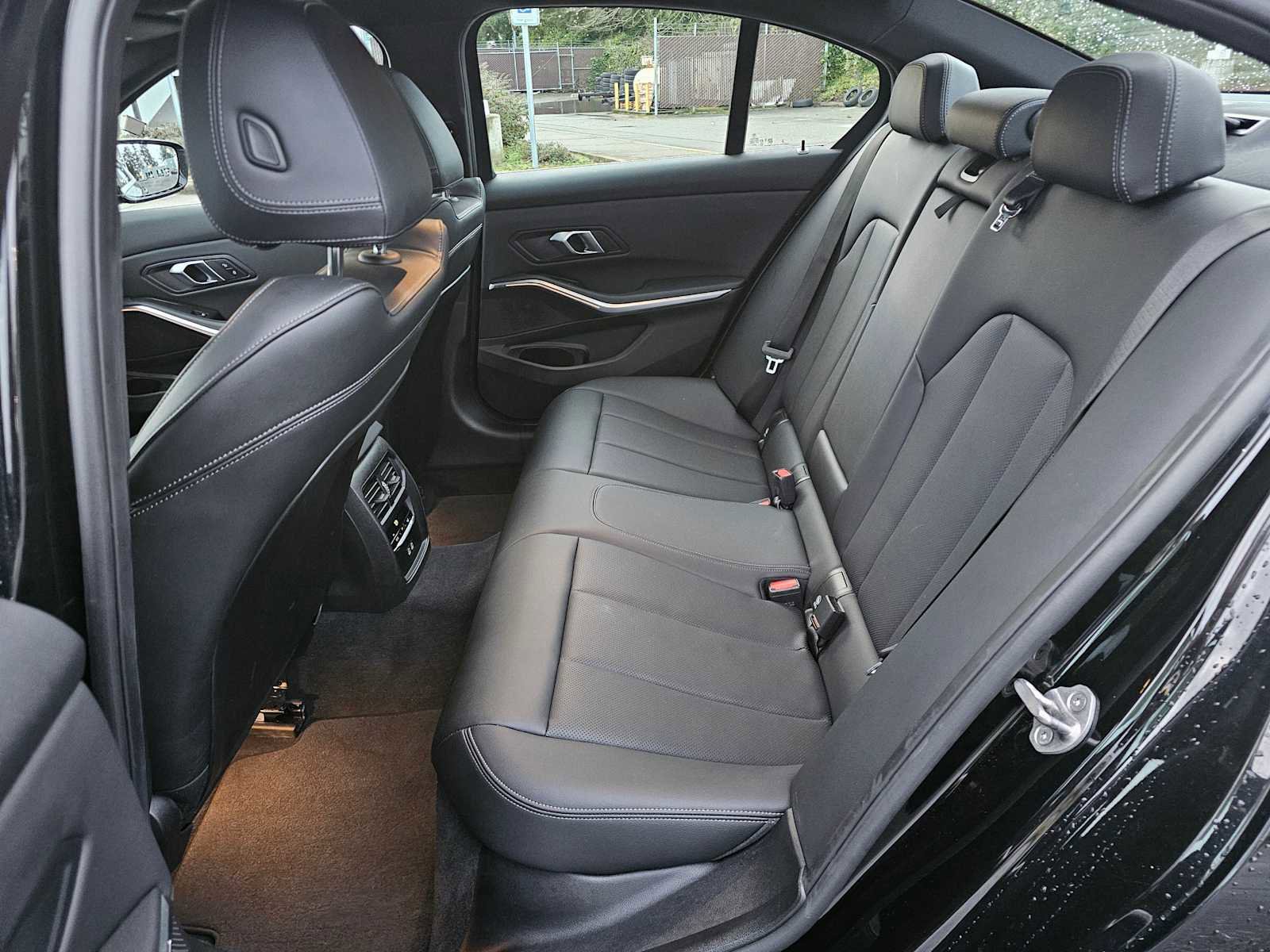 Used 2024 BMW 330i xDrive Sedan image 16