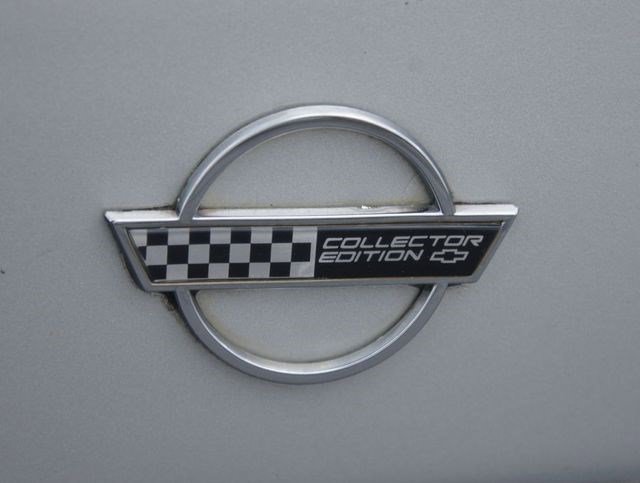 Used 1996 Chevrolet Corvette Coupe image 13