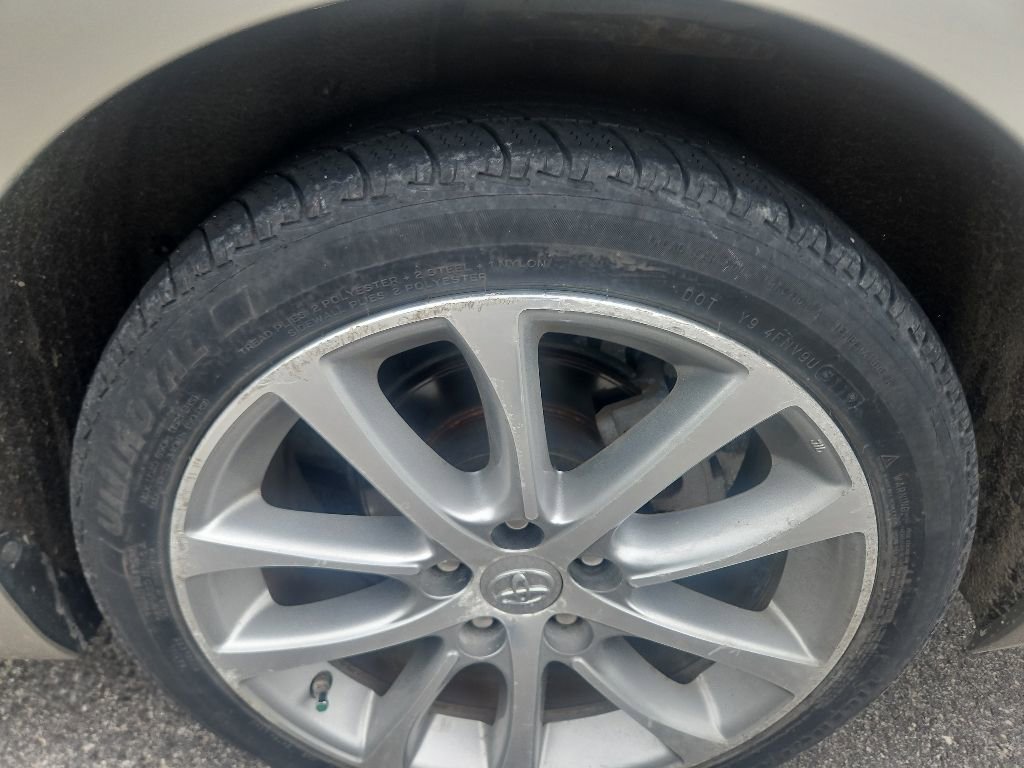 Used 2014 Toyota Avalon XLE Touring FWD image 20