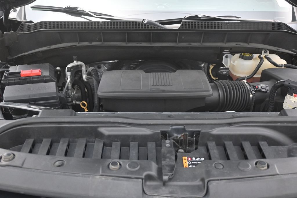 Used 2021 Chevrolet Silverado 1500 LT RWD image 12