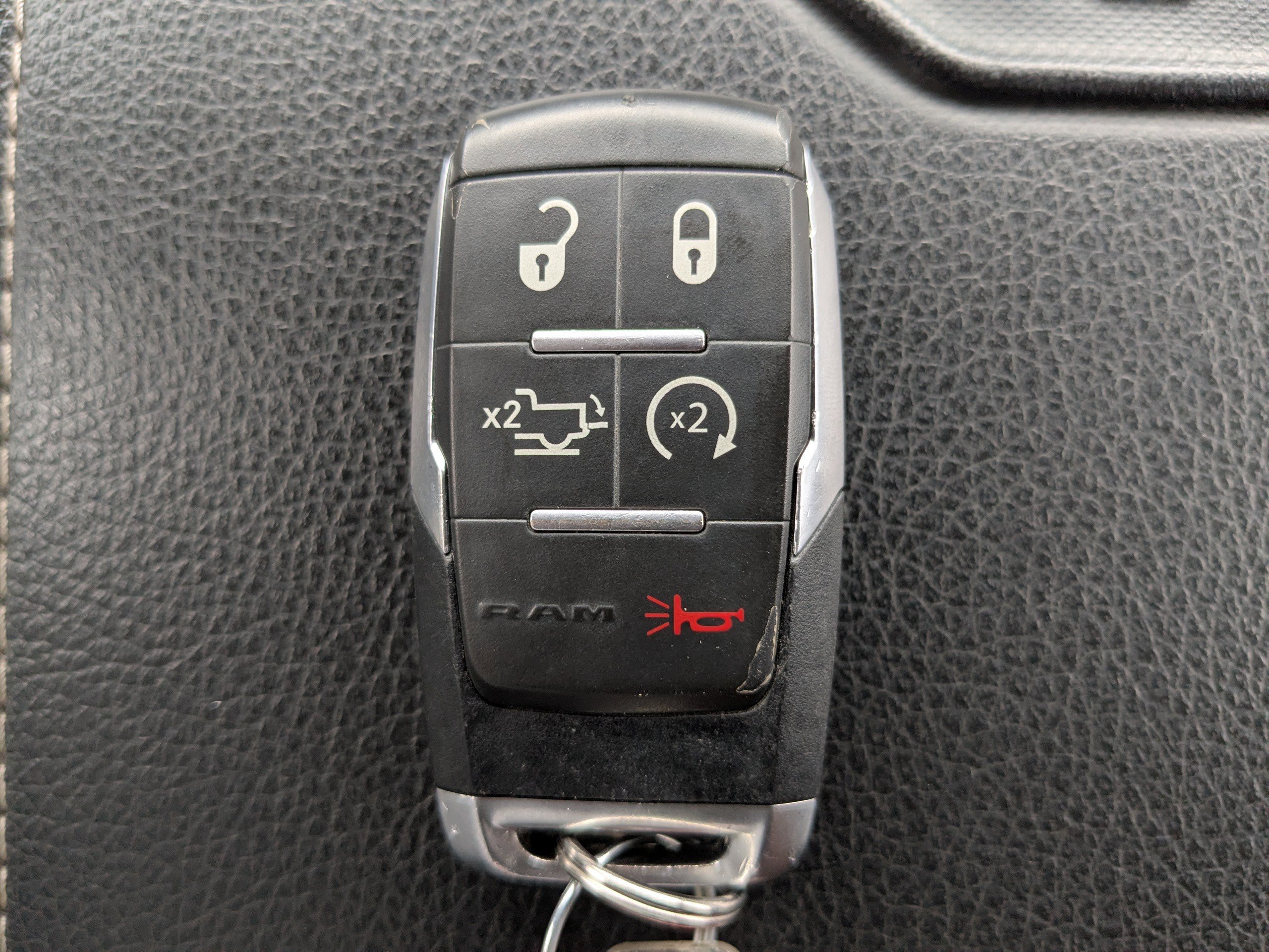 Used 2024 RAM 2500 Laramie image 30