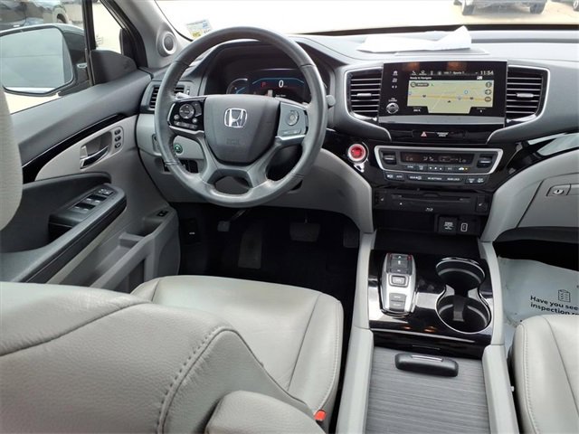 Used 2020 Honda Pilot Touring image 4