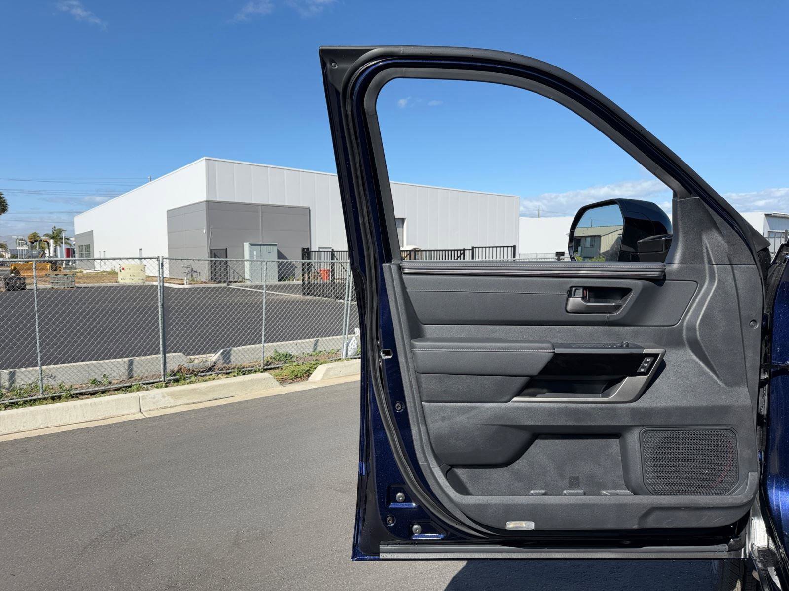 New 2026 Toyota Tundra Limited AWD/4WD image 15