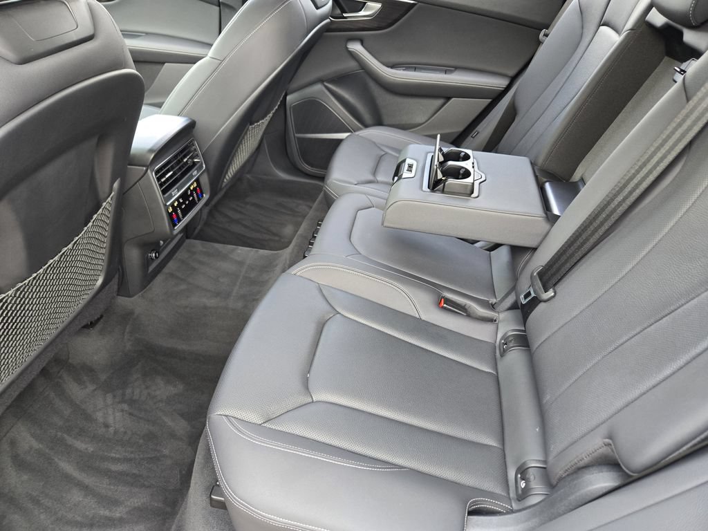 Certified 2023 Audi Q8 Premium Plus w/ Premium Plus Package AWD/4WD image 40