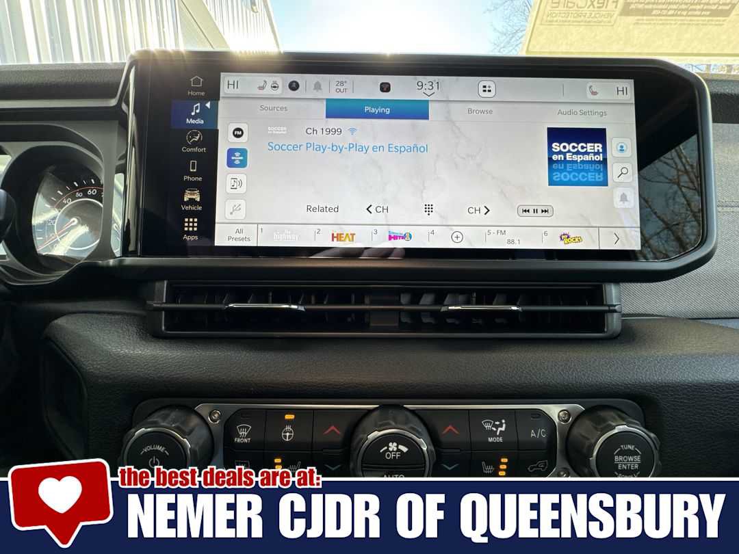 New 2026 Jeep Gladiator Sport AWD/4WD image 16