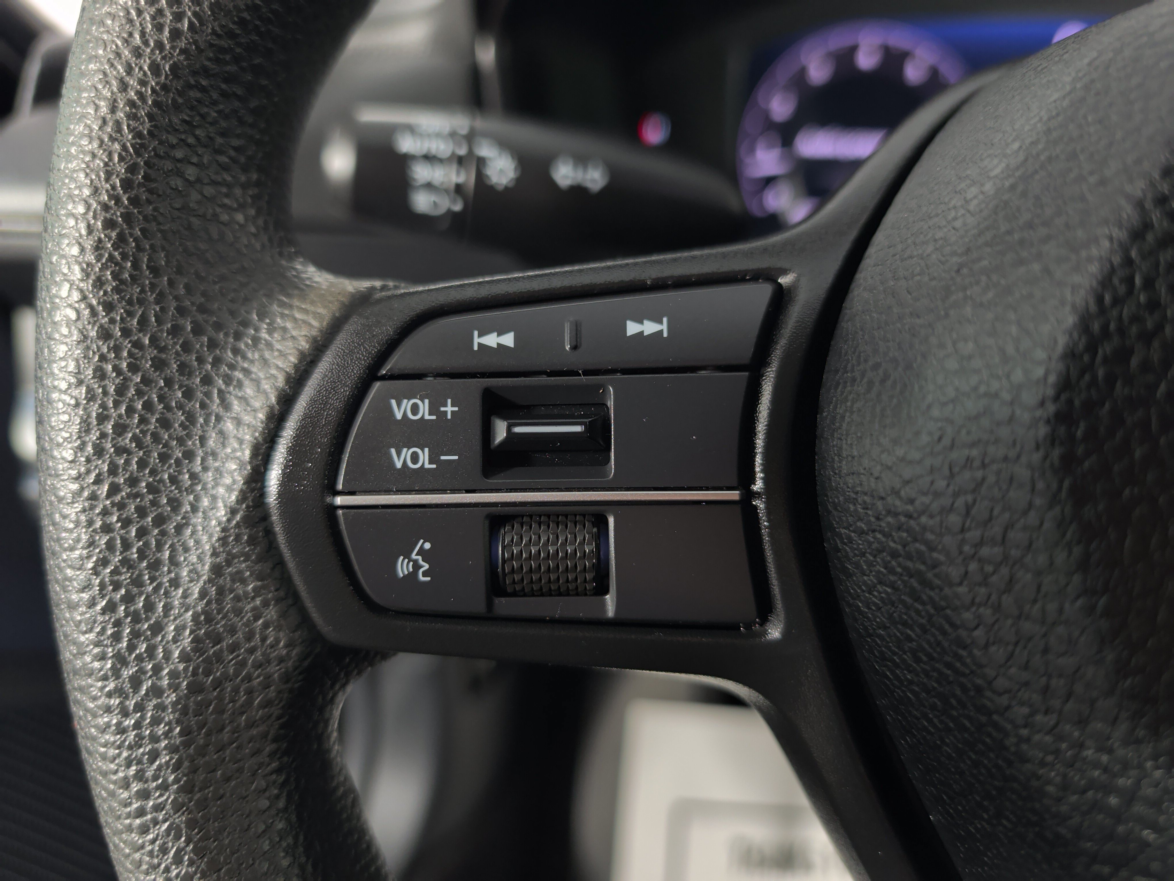 Certified 2024 Honda Accord EX image 23