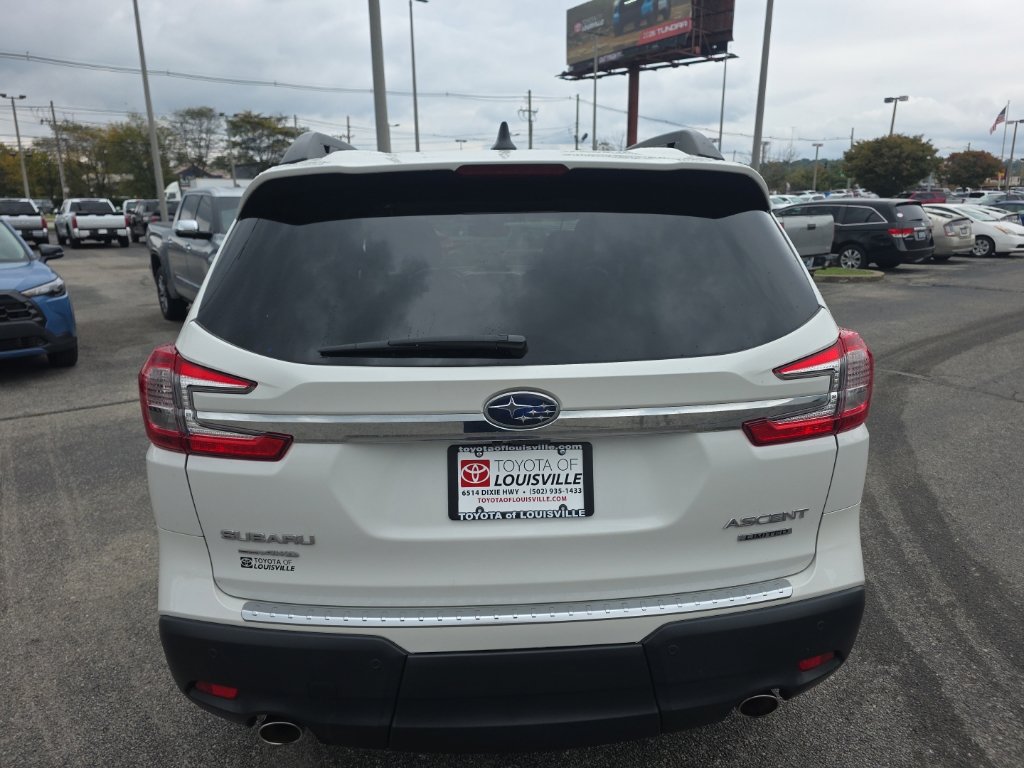 Used 2023 Subaru Ascent Limited w/ Technology Package AWD/4WD image 6