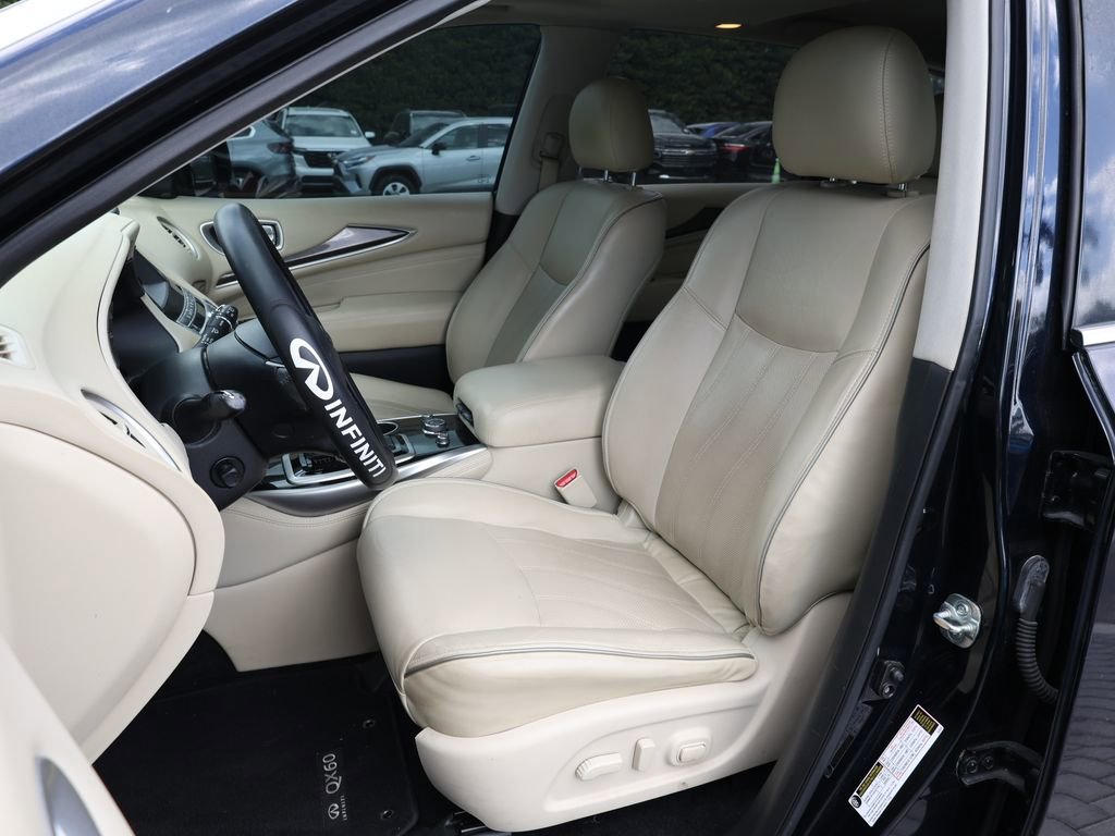 Used 2019 INFINITI QX60 Luxe w/ Essential Package FWD image 16